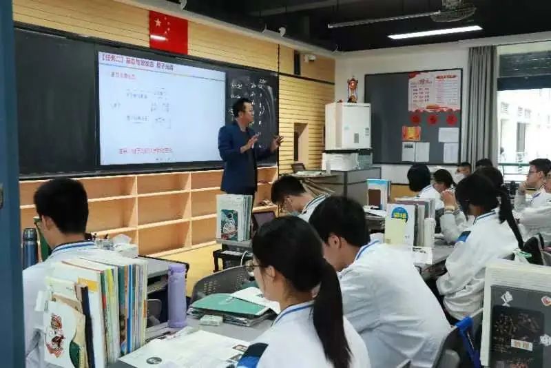 顺德一中4.jpg 图片