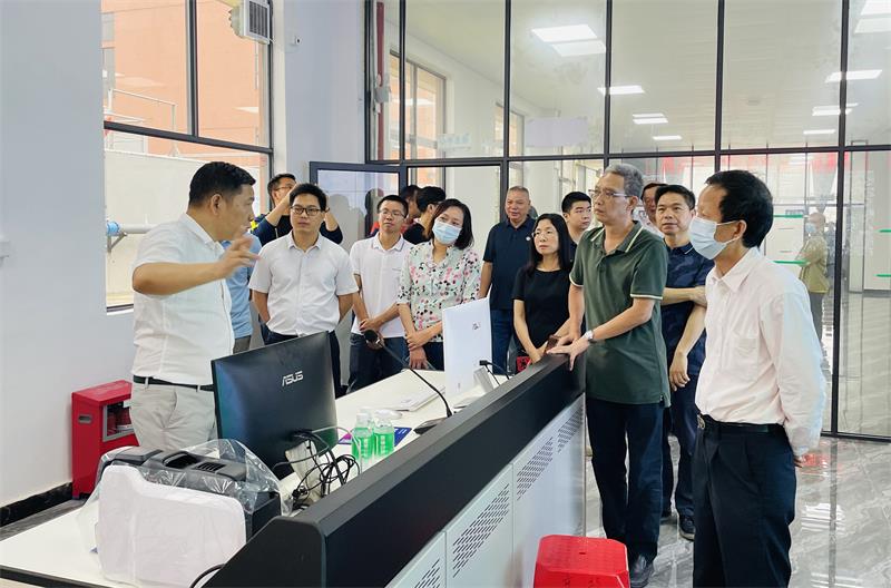 2.参观粤腾食品有限公司 2.jpg