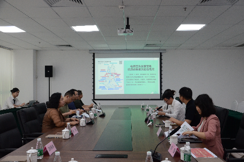 4月23日上午,区百县千镇万村工程指挥部到花地街调研 (4).jpg