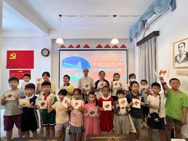 红色文化+非遗体验,人民街这场暑期研学活动精彩纷呈!