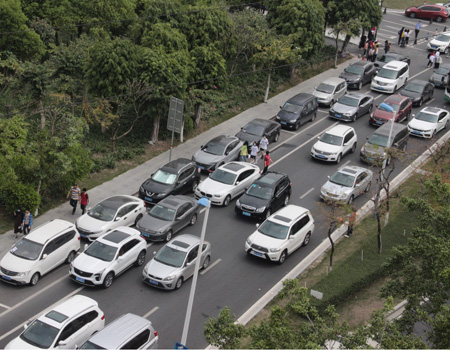 南海区部分路段实施停车收费的通知