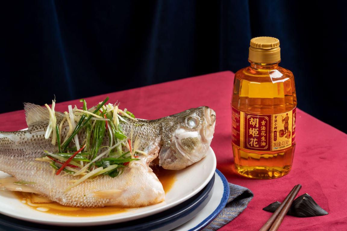 姚子羚再现真香名场面，胡姬花这波“真香操作”到“胃”了