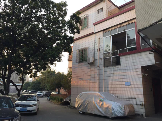 只要2500元每月 南海区石啃社区四村霍西后边涌整栋出租