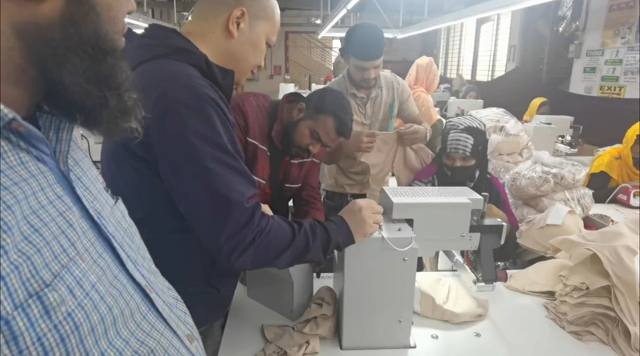 孟加拉服装厂采用佛山设备新上无缝服装车间