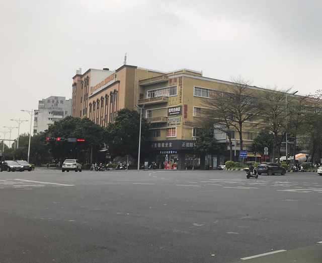 禅城区玉龙路：连通生活的纽带