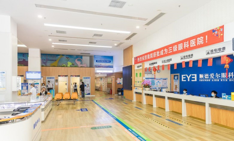 二十一年来，他的眼球总是不受控制颤动，究竟怎么了？