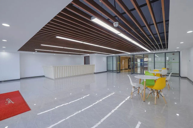 南海西樵创新大厦带装修/毛坯办公室招租