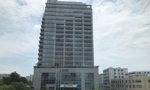 石头：书店要成为一座城市连接外界的桥梁