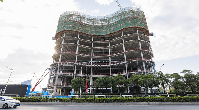 喜封金顶，闪耀佛山！全国第五座澳康达如期全面封顶！